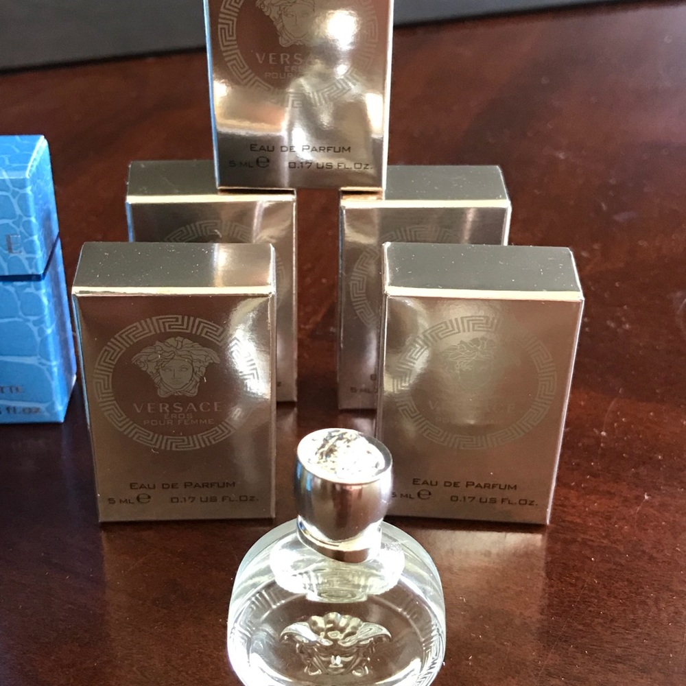 Mini perfumes - Picture 3 of 7